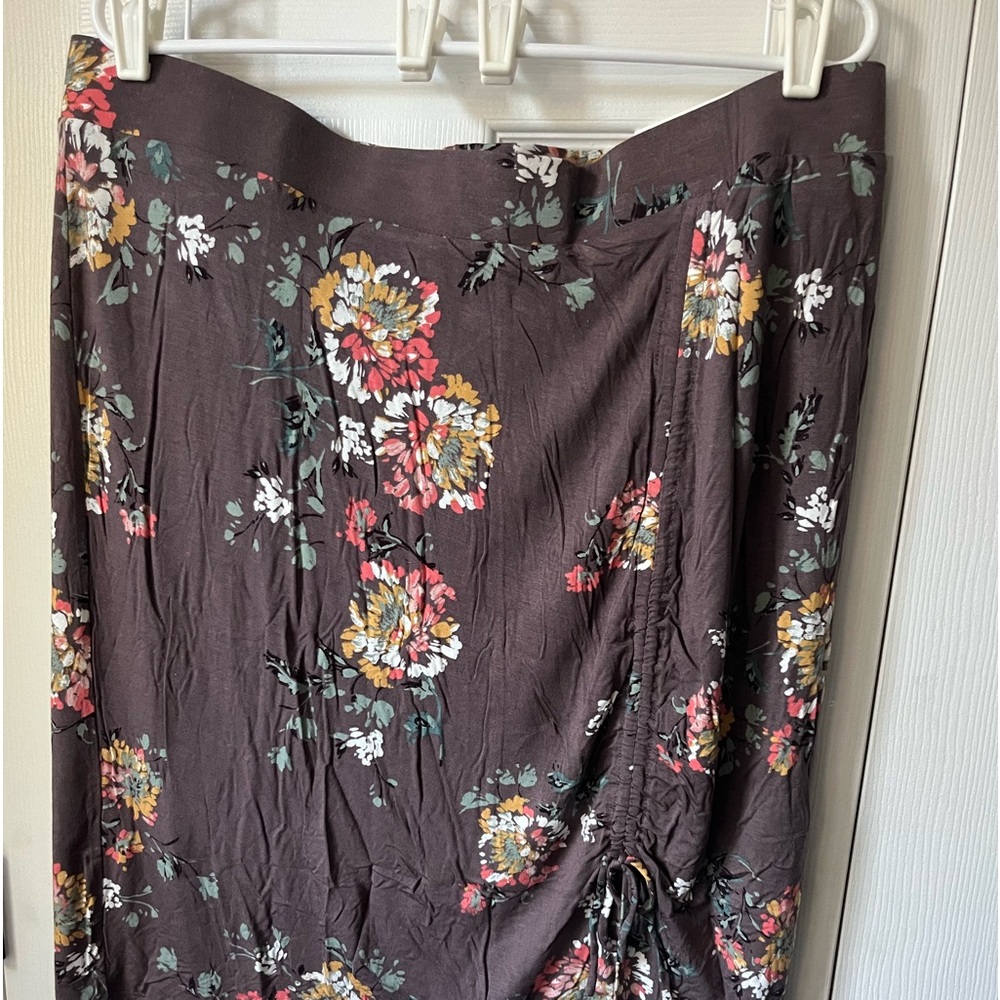 NWT Skirt